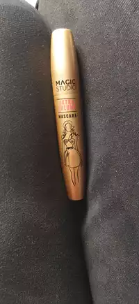 MAGIC STUDIO - Mascara extra volume 