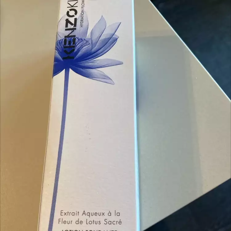 KENZO - Lotion visage extrait aqueux à la fleur de lotus sacré