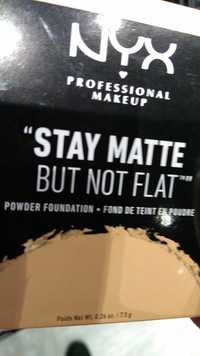 NYX - Stay matte but not flat - Fond de teint en poudre beige doux
