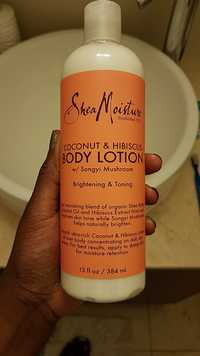 SHEA MOISTURE - Coconut & hibiscus- Body lotion
