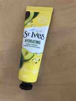 ST IVES - Vitamin E & avocado - Hydrating hand cream 