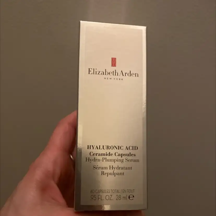 ELIZABETH ARDEN - Hyaluronic acid - Sérum hydratant repulpant