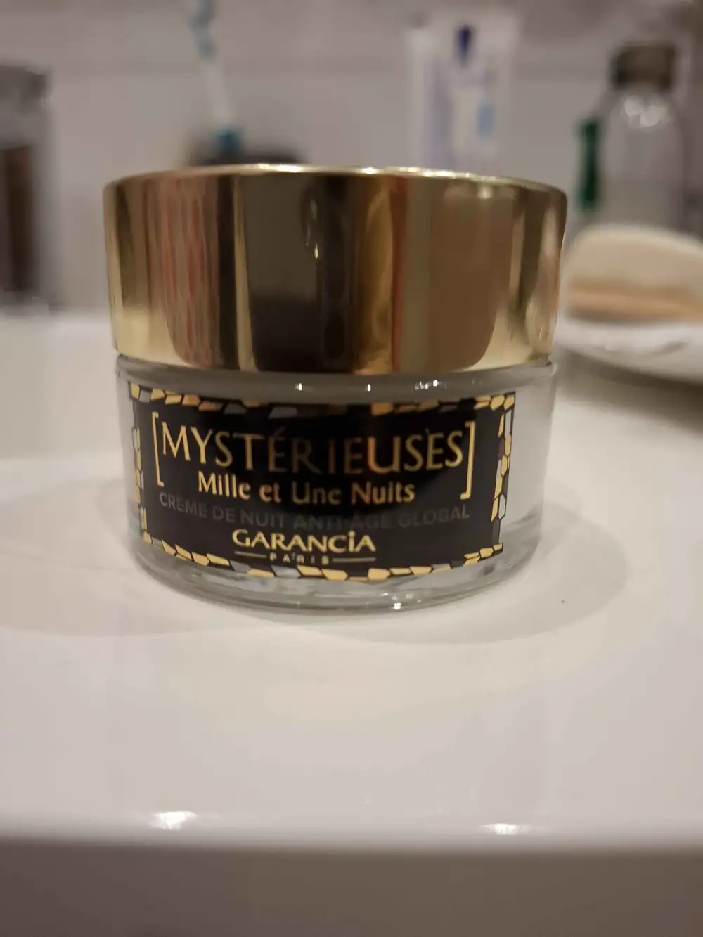 GARANCIA - Mystérieuses mille et une nuits - Crème de nuit anti-âge global