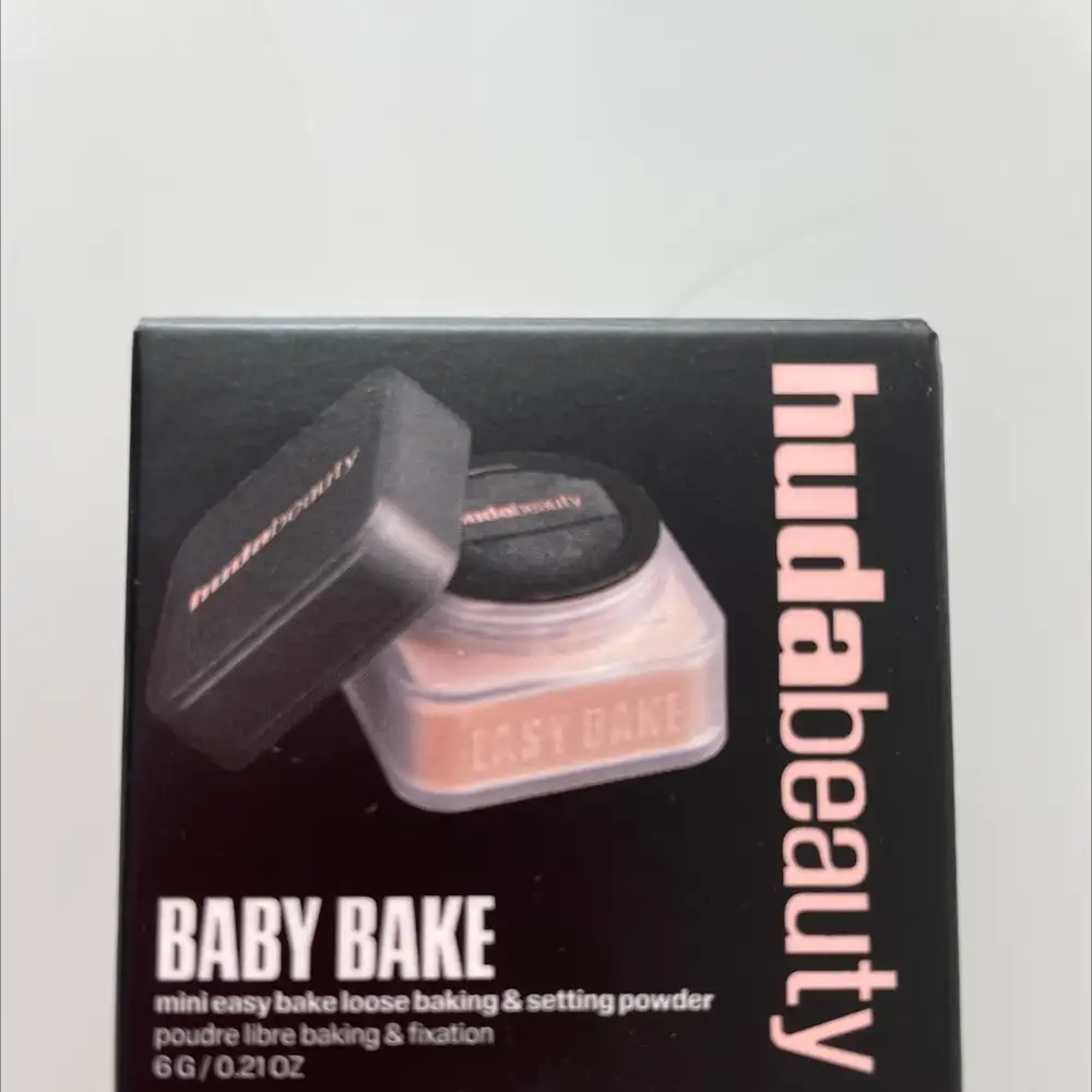 HUDA BEAUTY - Baby bake - Poudre libre baking & fixation