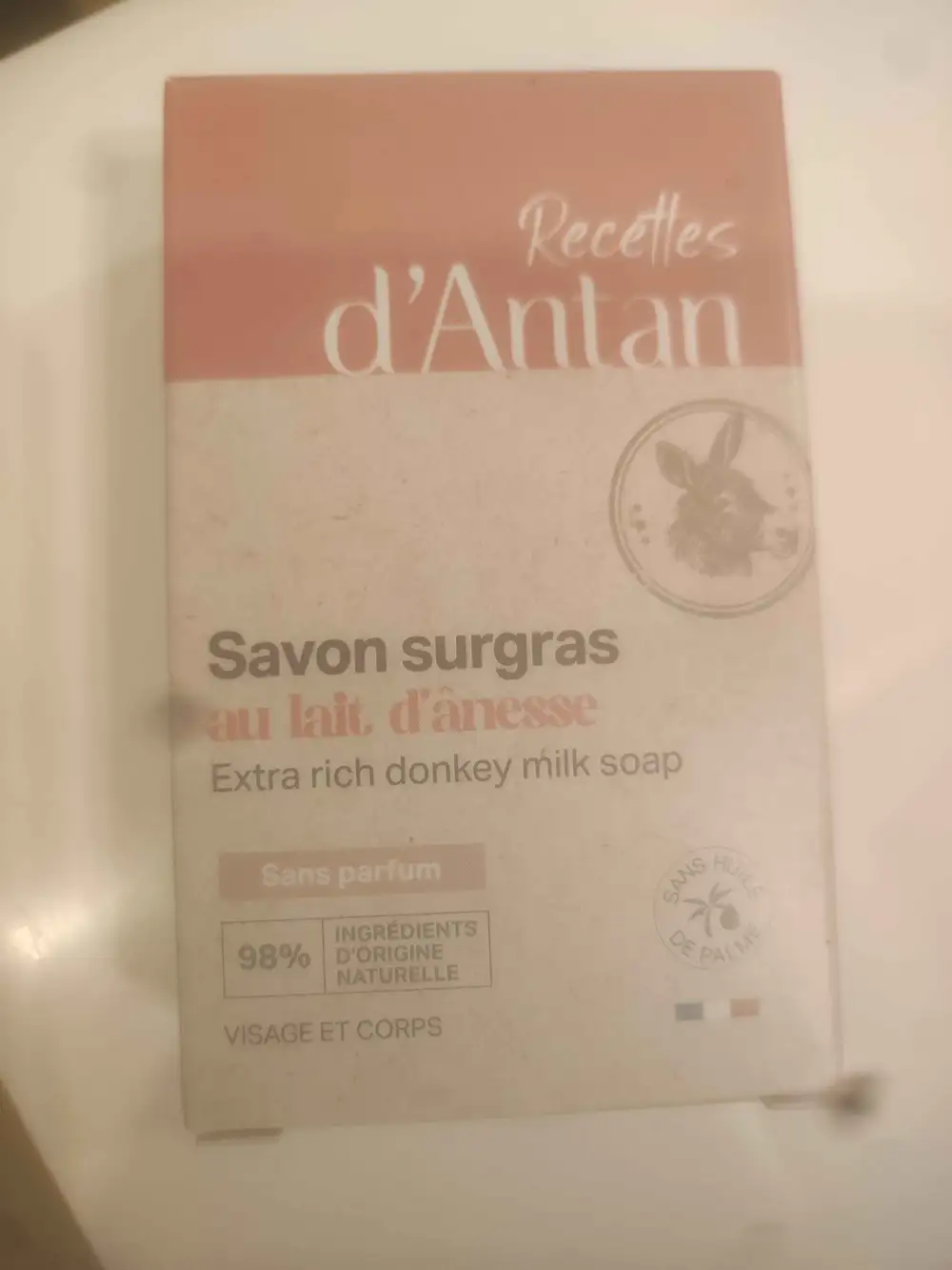 RECETTES D'ANTAN - Savon surgras au lait d'ânesse 