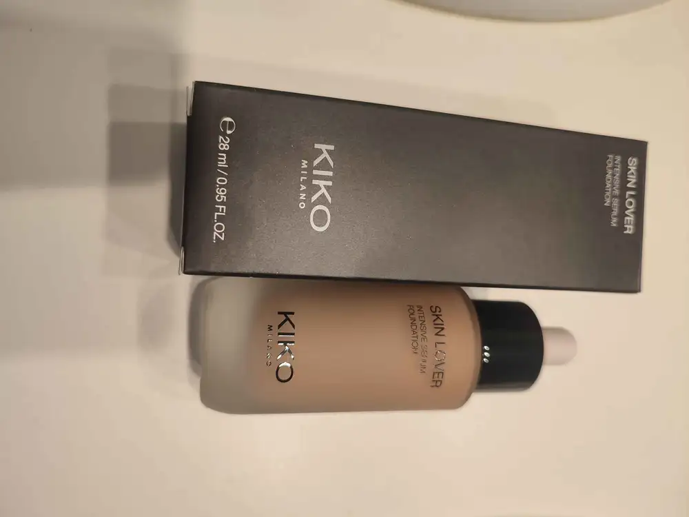 KIKO - Skin lover - Intensive serum foundation