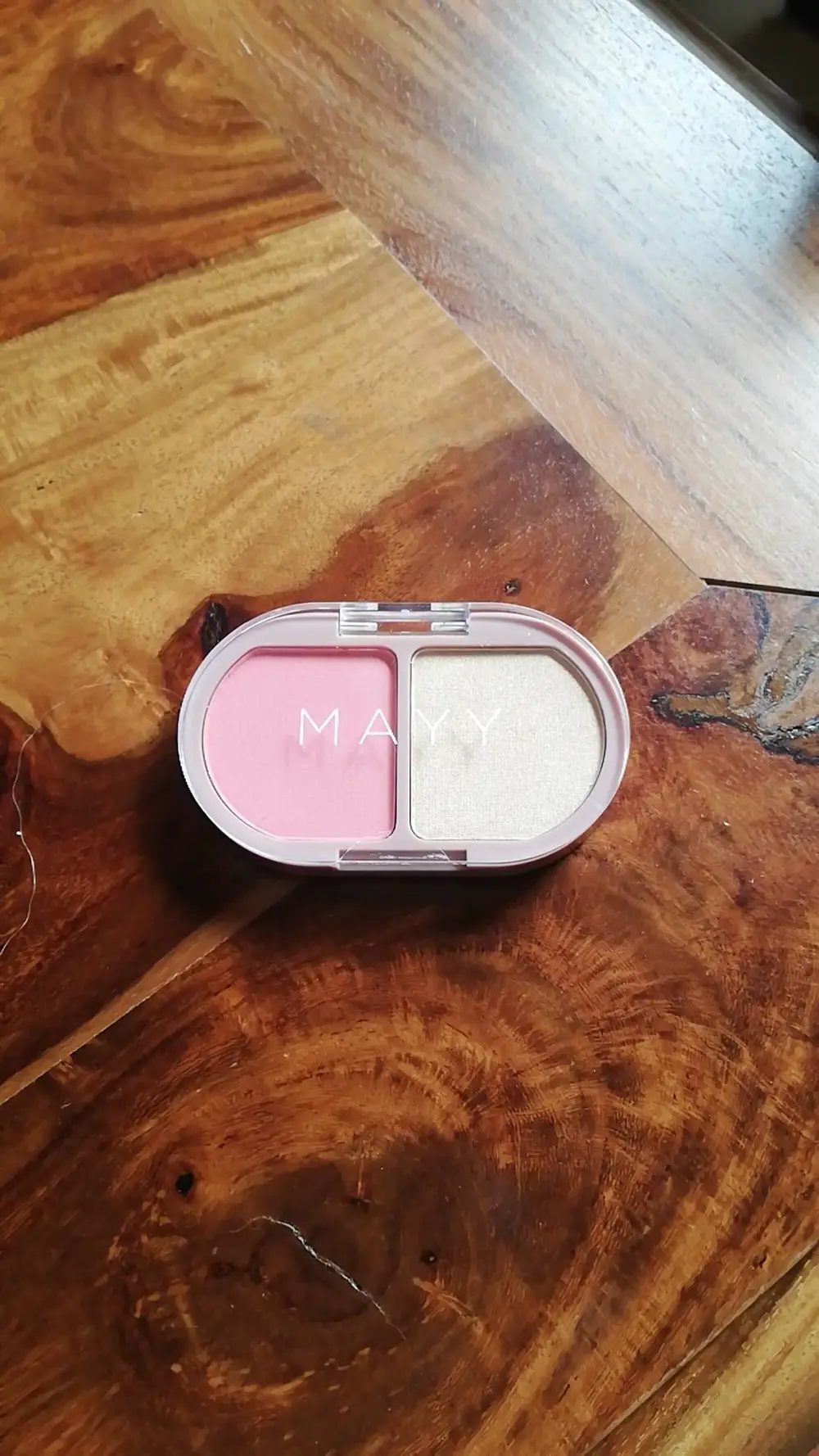 MAYY - Rose blusher & champagne highlighter