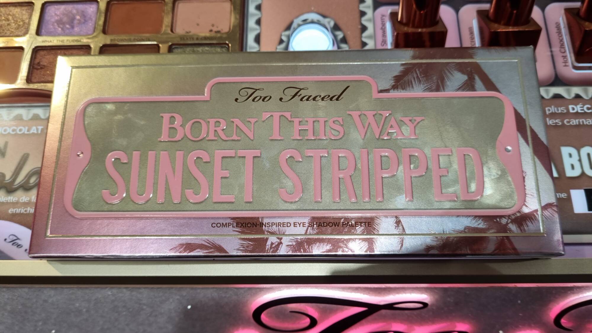 TOO FACED - Born this way sunset stripped - Eyeshadow palette