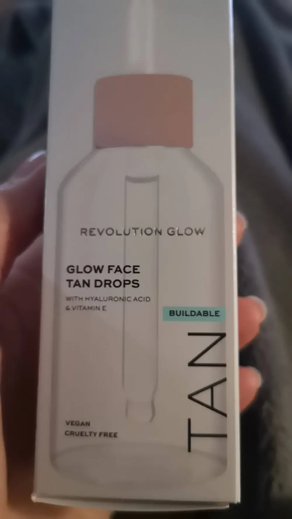 REVOLUTION BEAUTY - Revolution Glow face tan drops 