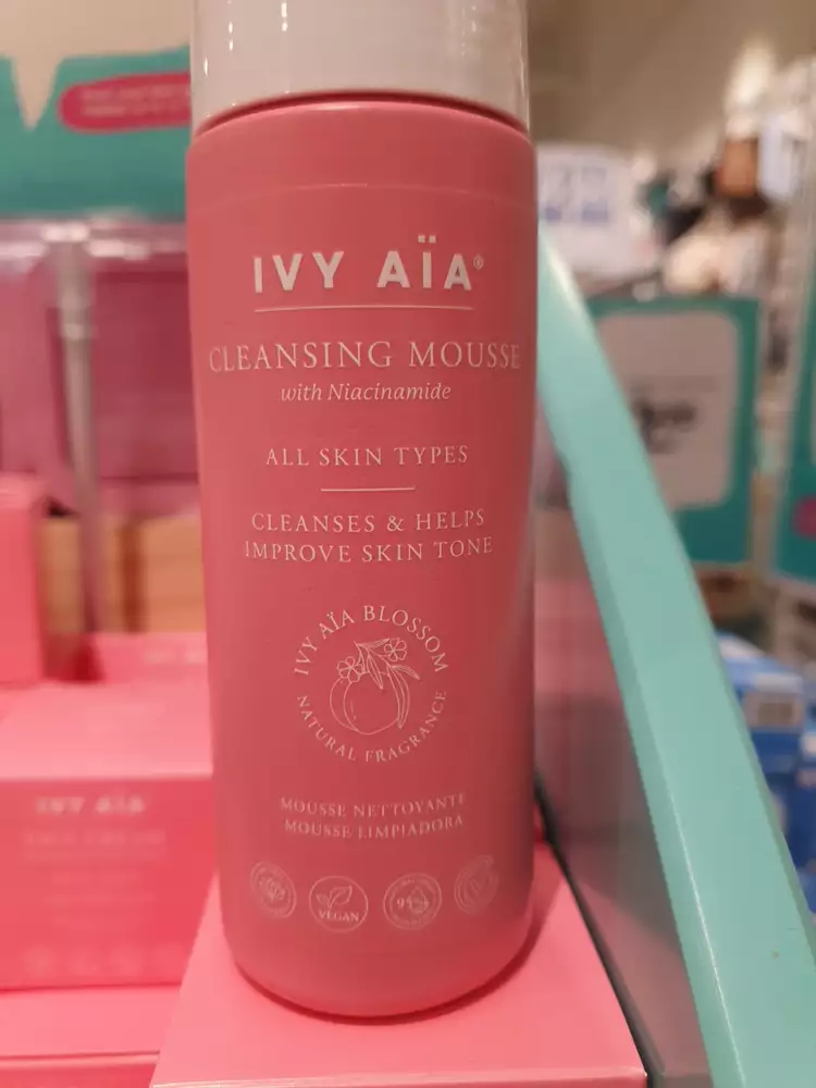 IVY AÏA - Mousse nettoyante