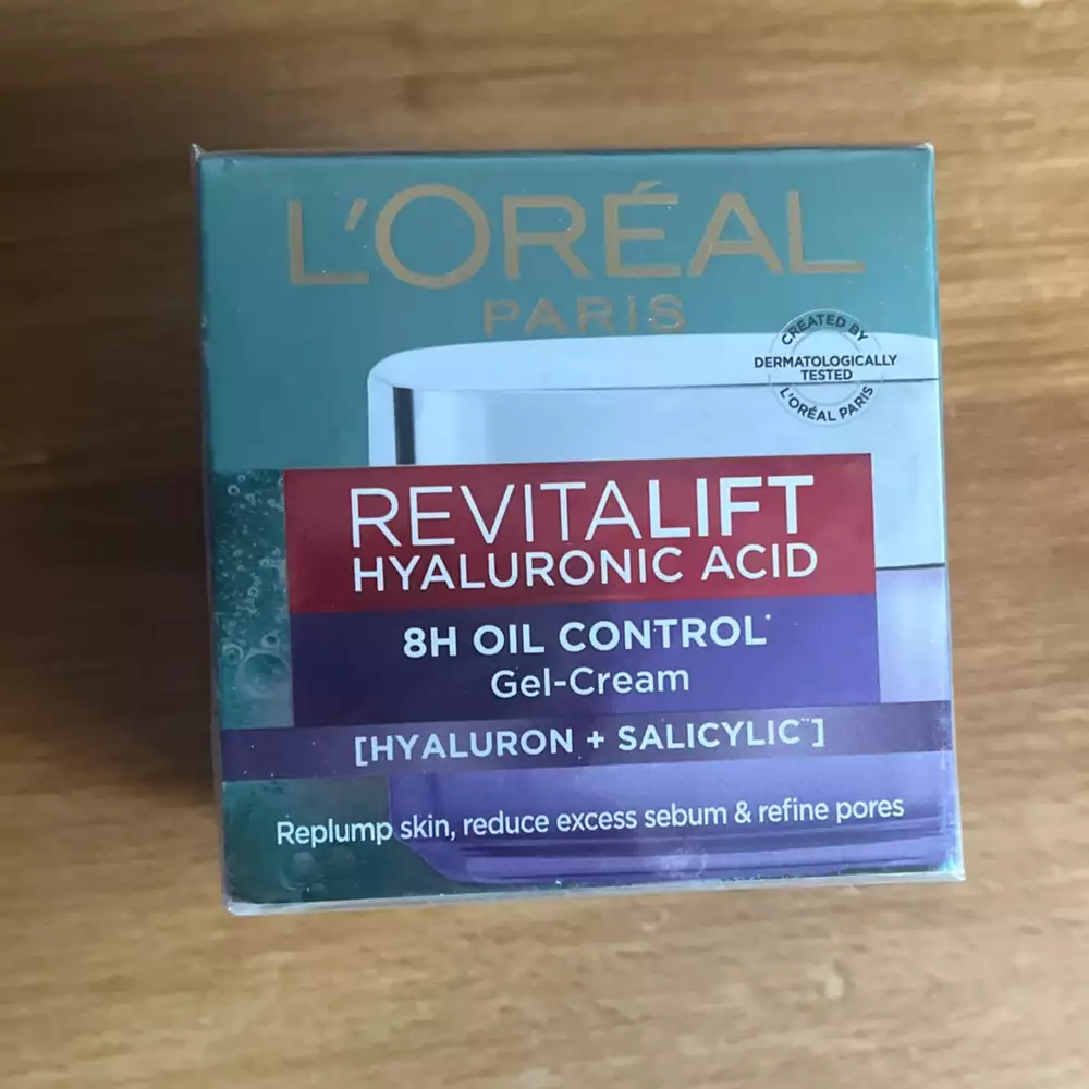 L'ORÉAL - Revitalift hyaluronic acid - 8H Oil control gel cream