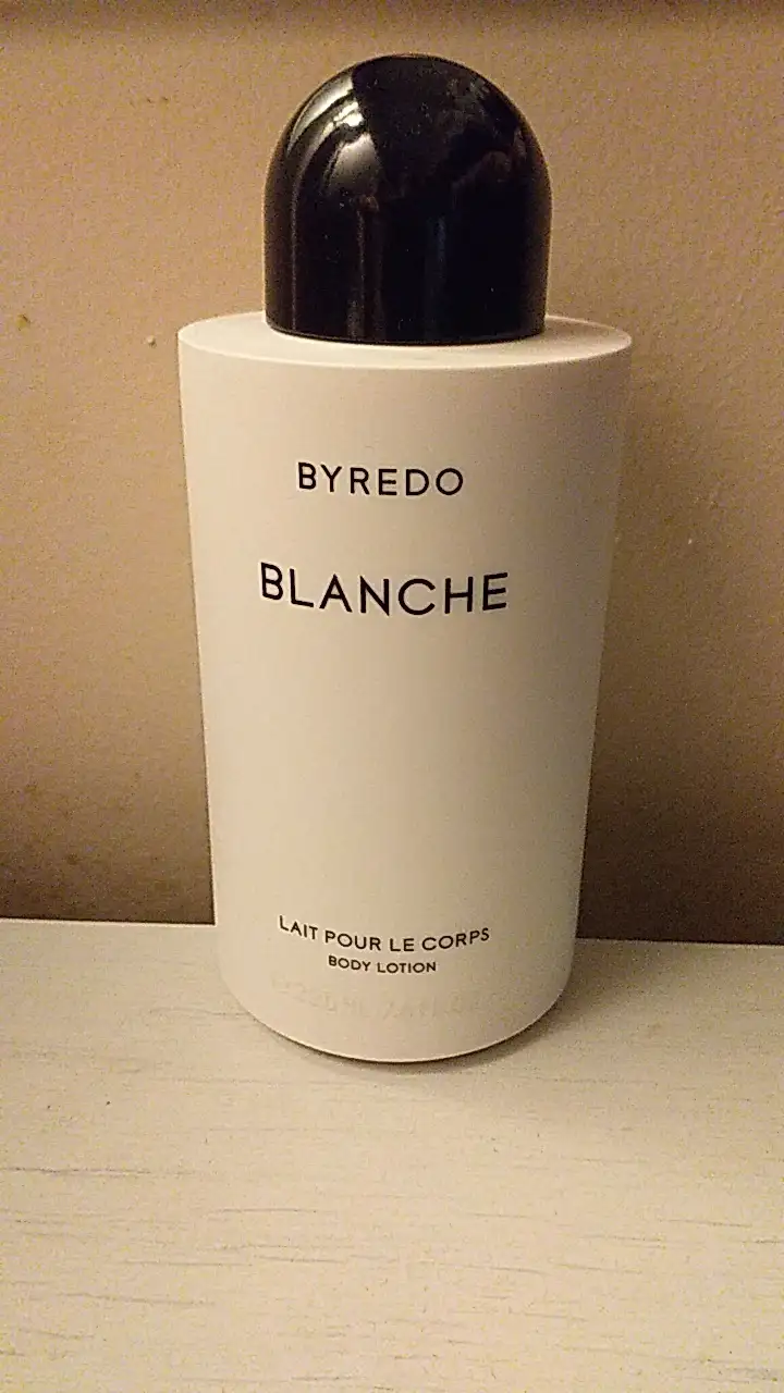BYREDO - Blanche - Lait pour le corps