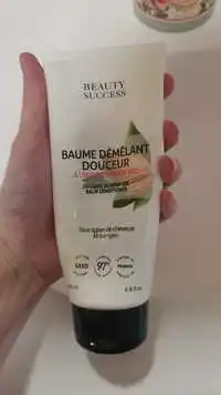 BEAUTY SUCCESS - Baume démêlant douceur a l'huile amande bio