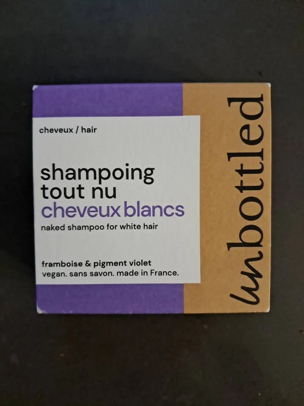 UN BOTTLED - Shampooing tout nu cheveux blancs