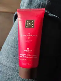 RITUALS - Crème fouettée pour le corps