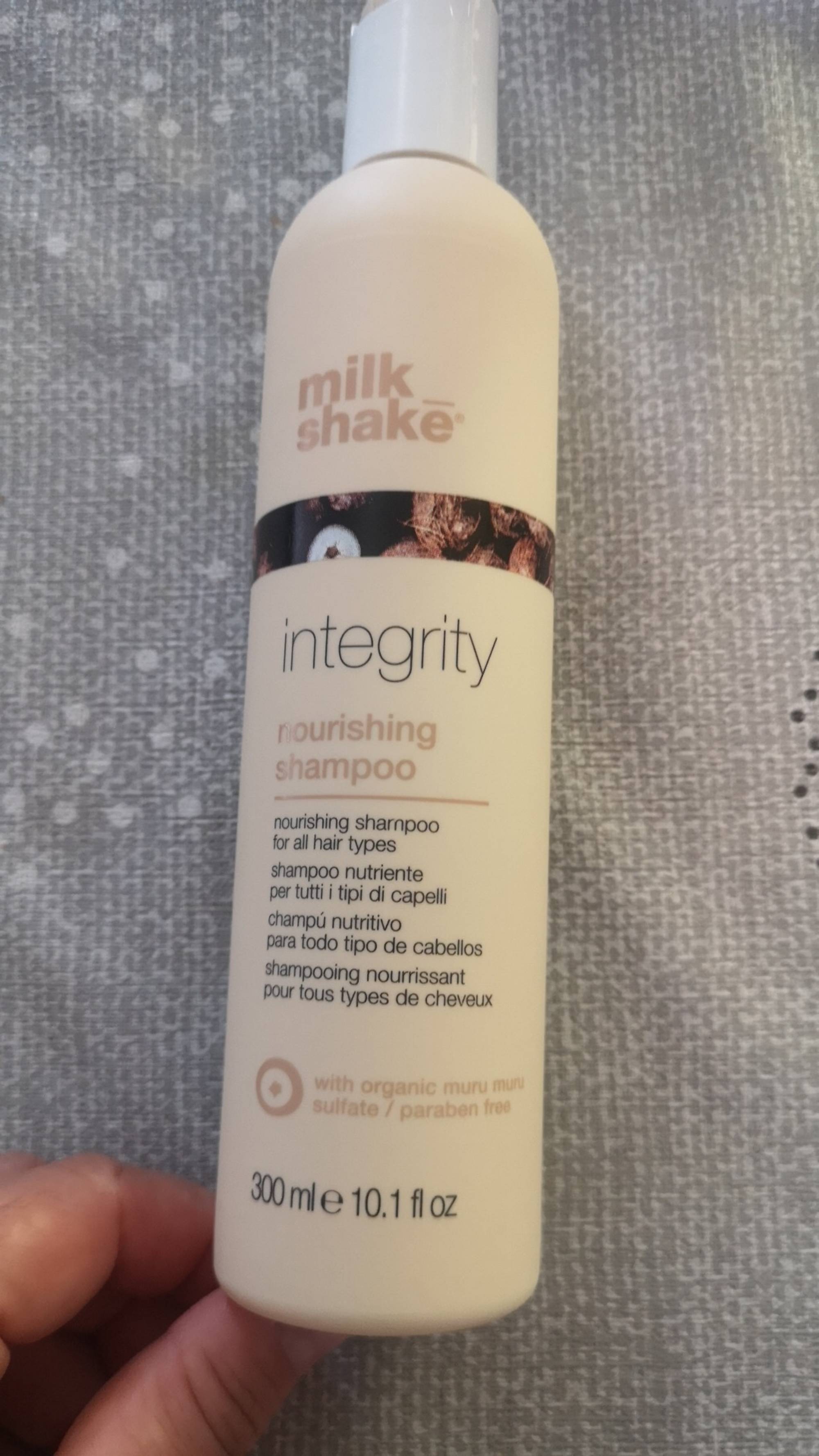 MILK SHAKE - Integrity - Nourishing shampoo