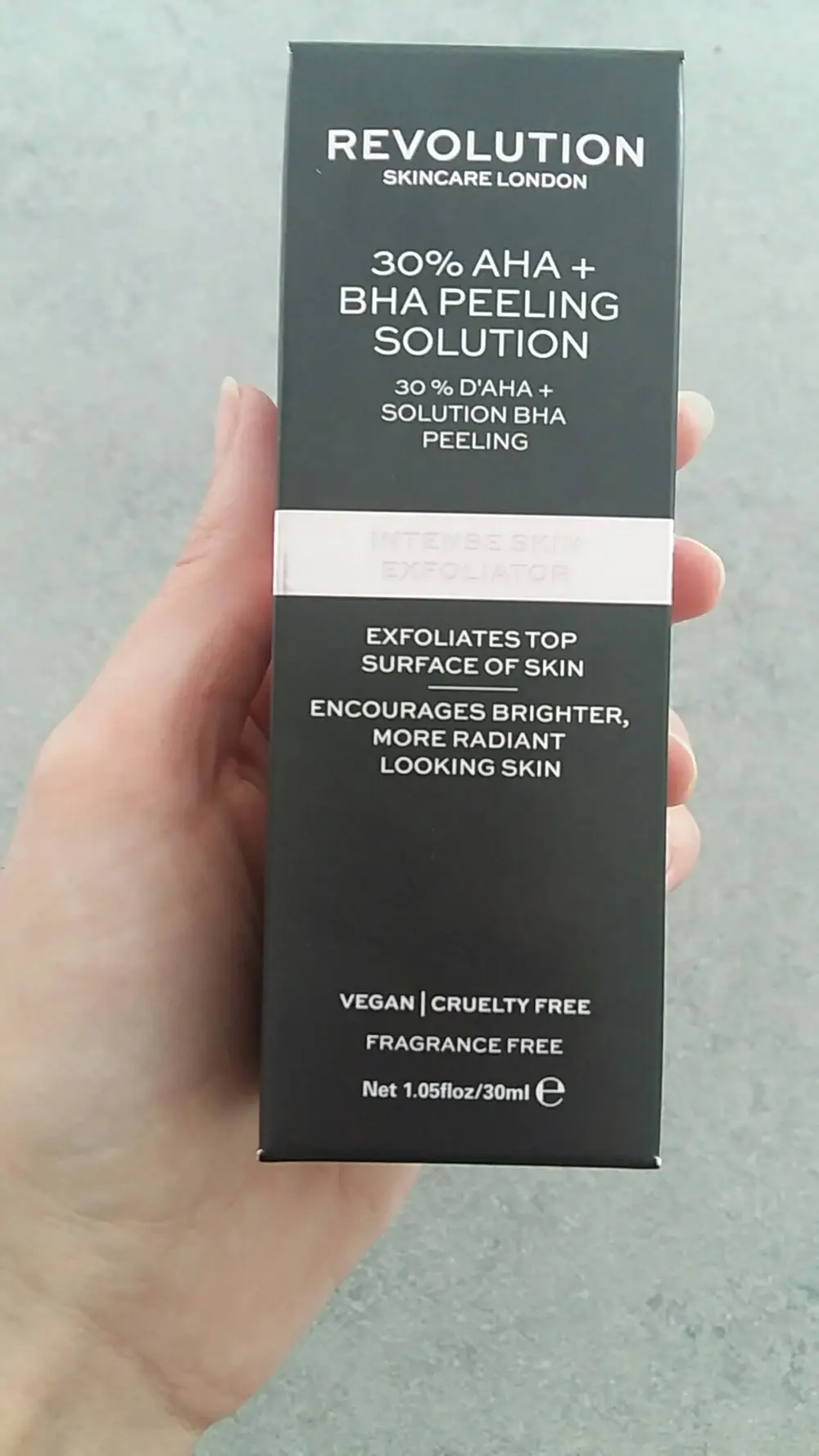 REVOLUTION - 30% AHA + BHA pelling solution - Intense skin exfoliator