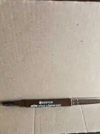 ESSENCE - Wow what a brow pen 02 brown