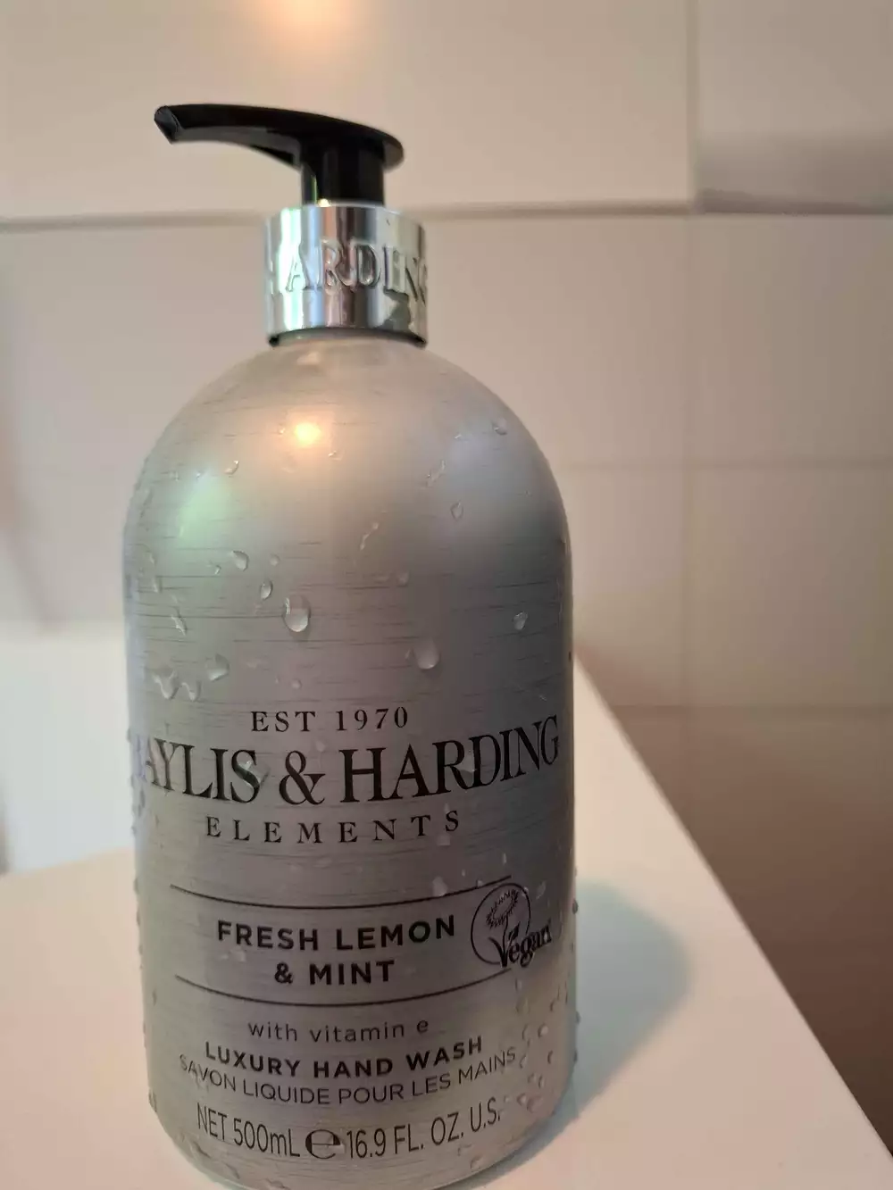BAYLIS & HARDING ELEMENTS - Fresh lemon & mint - Savon liquide pour les mains