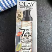 OLAY - 7 one en un - Crème CC  FPS 15