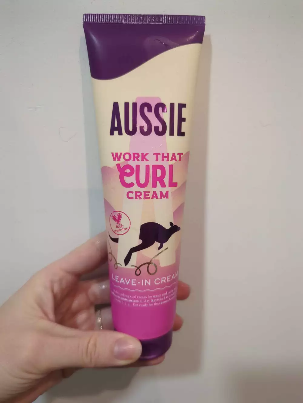 AUSSIE - Work that curl cream - Leave-in cream       