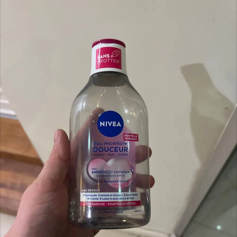 NIVEA - Eau micellaire douceur sans résidus