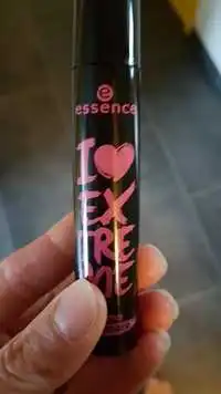 ESSENCE - I love extrême - Volume mascara