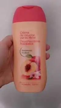 CARREFOUR - Crème de douche - Lait de pêche