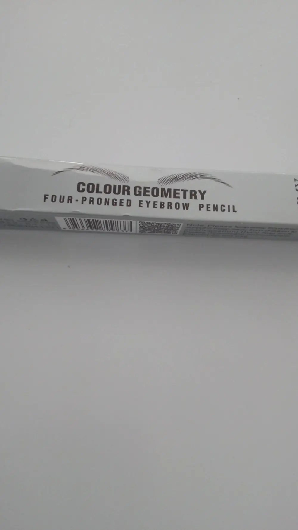 COLOUR GEOMETRY - Four-pronged eyebrow pencil