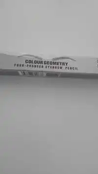 COLOUR GEOMETRY - Four-pronged eyebrow pencil