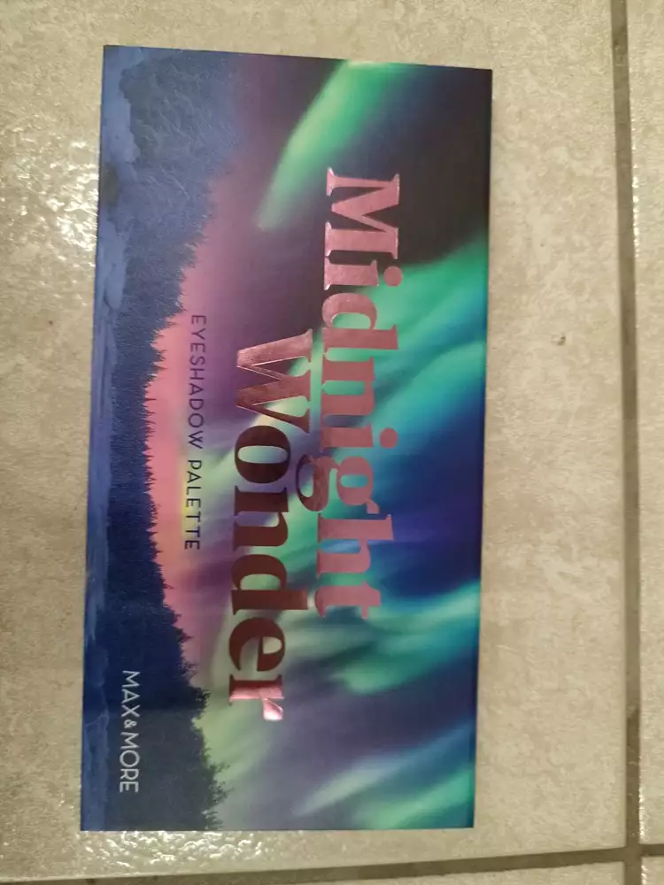 MAX & MORE - Midnight wonder eyeshadow palette