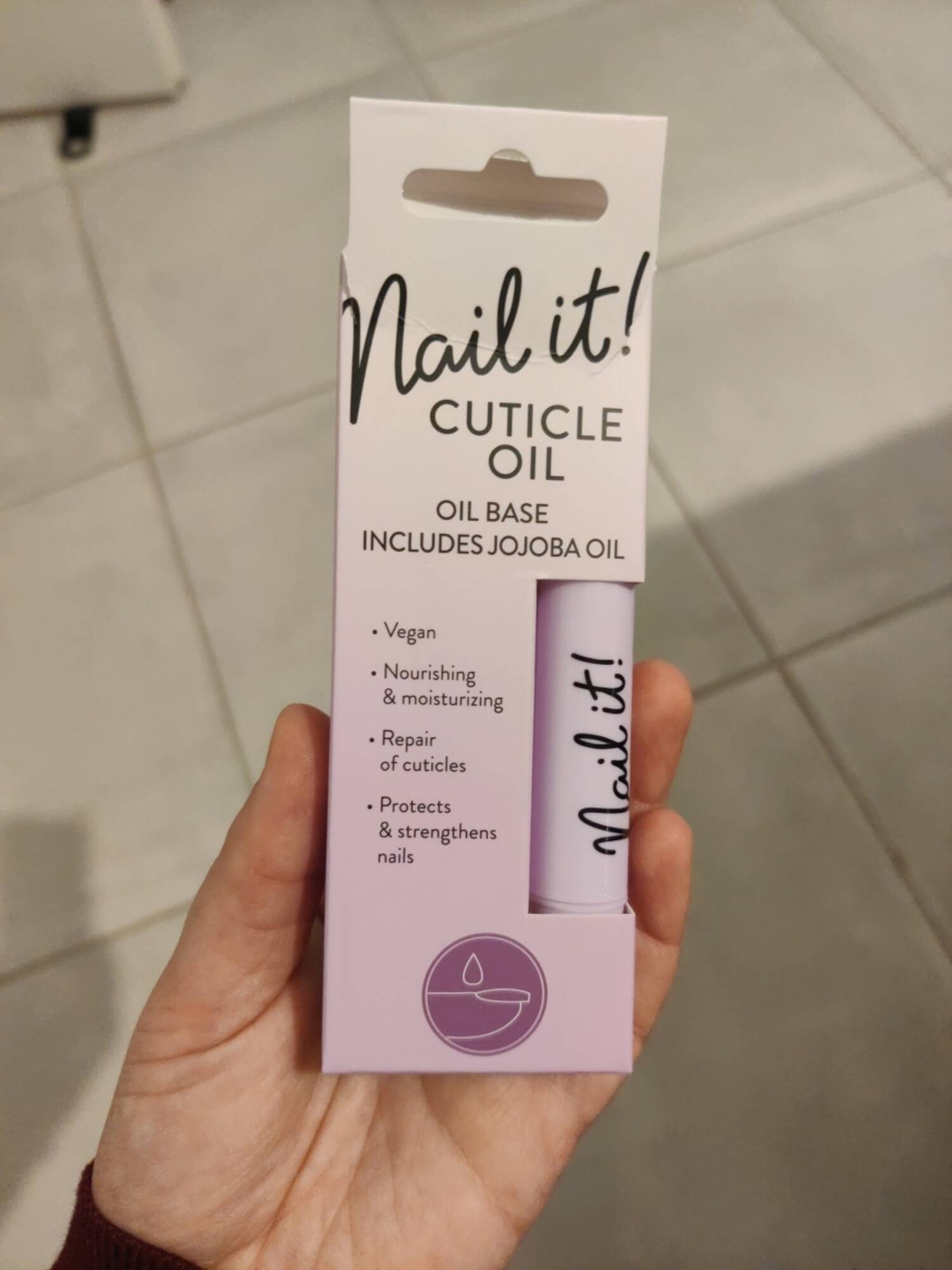 NAIL IT - Cuticle oil - Oil base includes jojoba oil