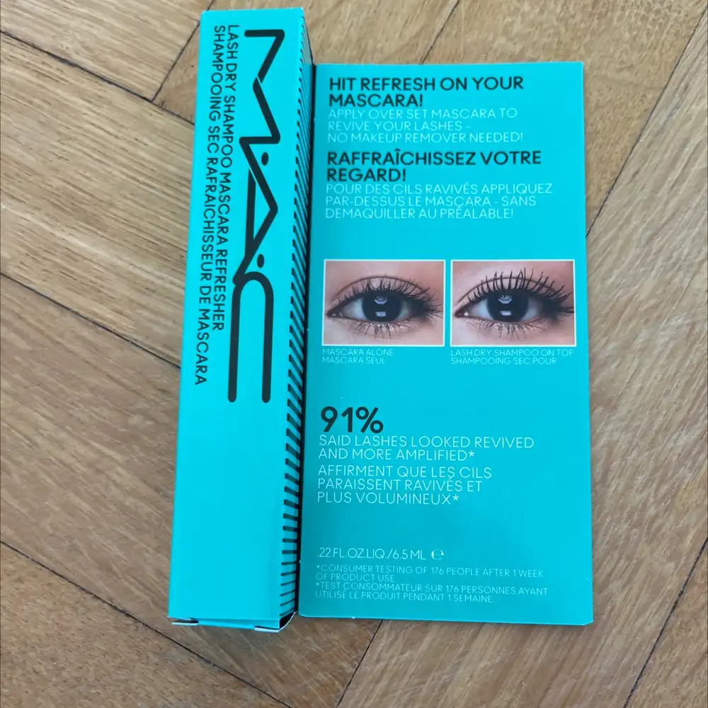 MAC COSMETICS - Lash dry shampoo mascara refresher