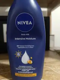 NIVEA - Body milk intensive moisture