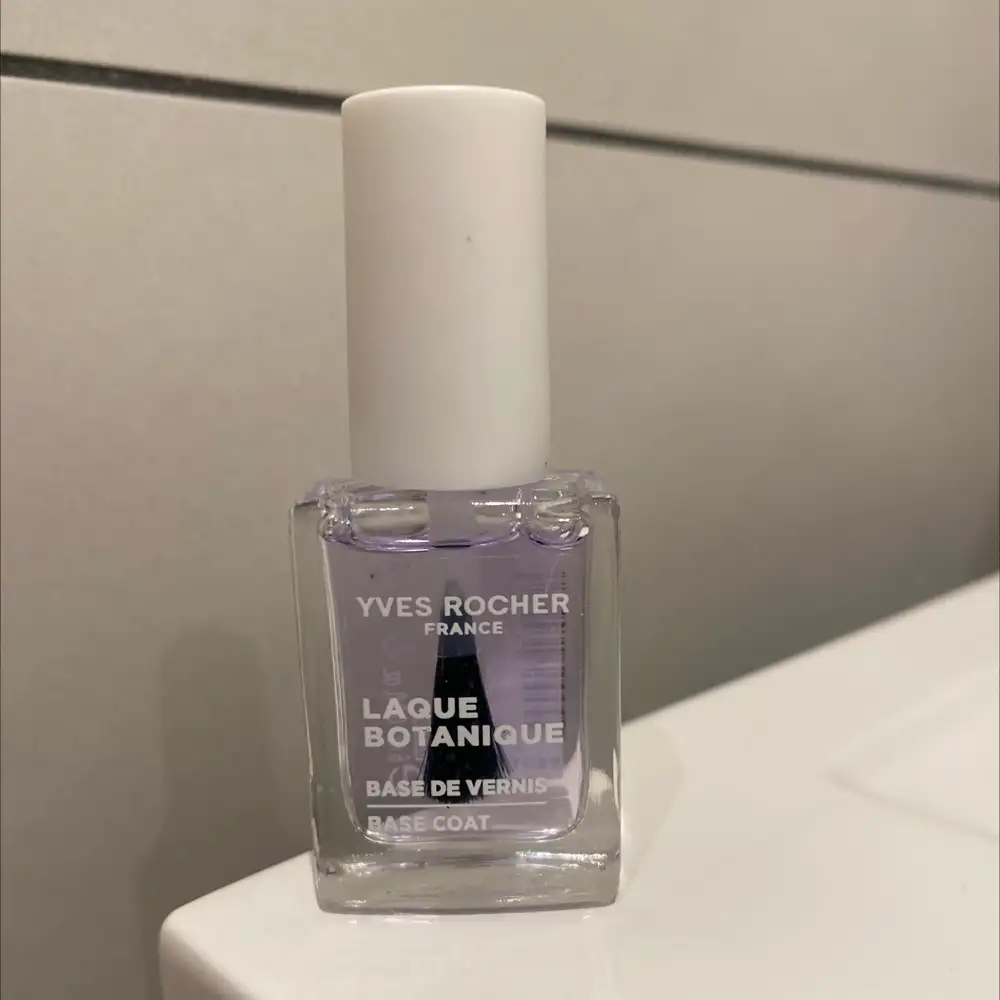 YVES ROCHER - Laque botanique - Base de vernis