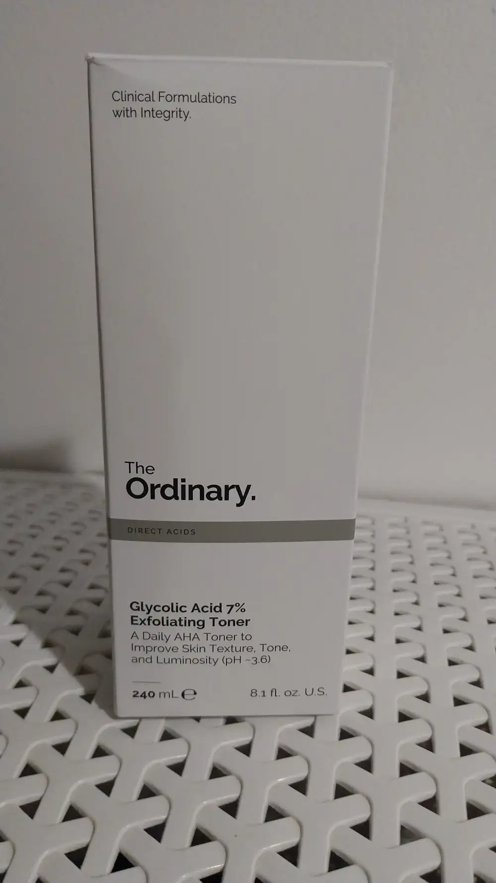 THE ORDINARY - Glycol acid 7% - Exfolianting toner