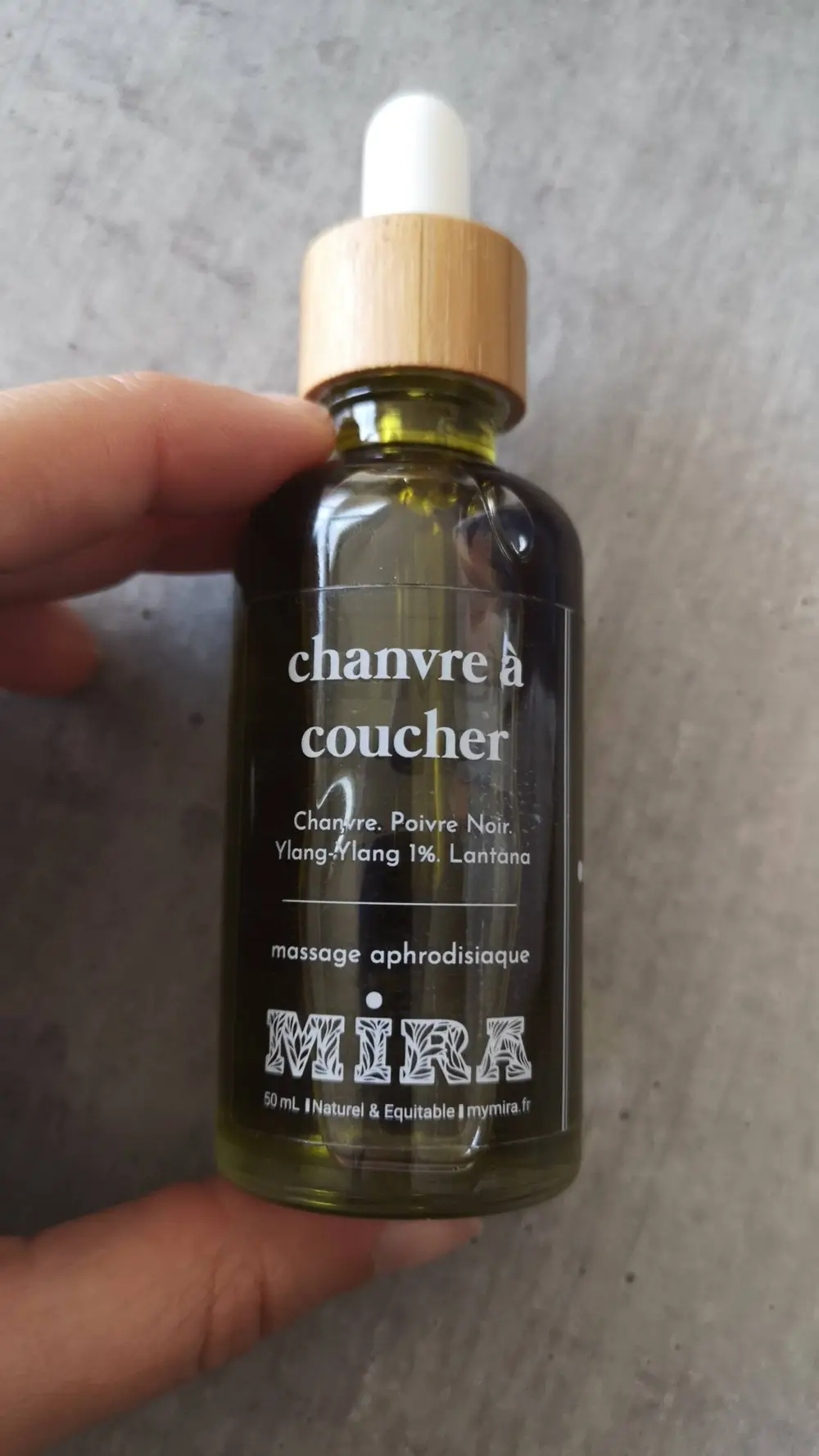 MIRA - Chanvre à coucher - Huile massage sexy et aphrodisiaque