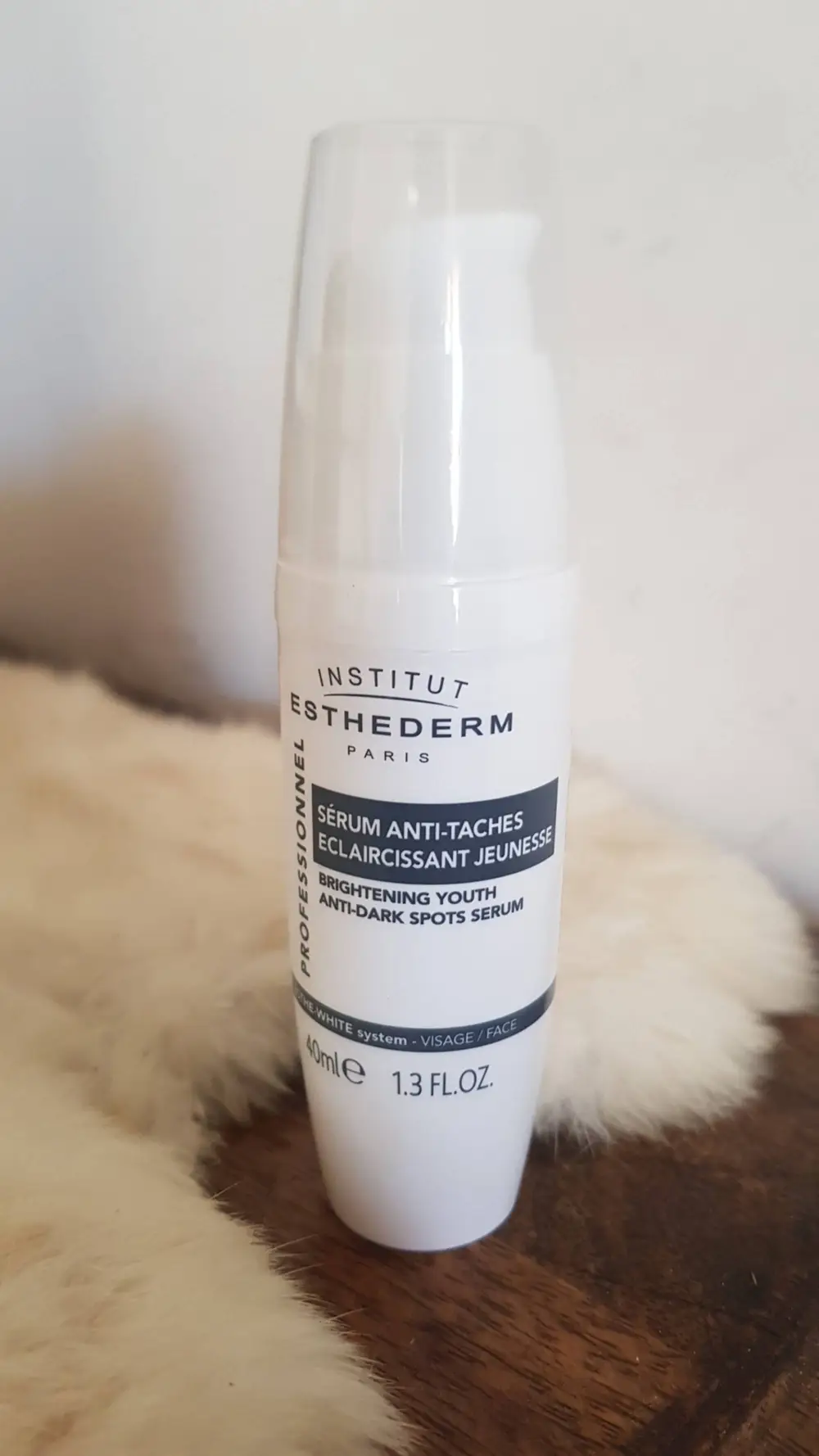 INSTITUT ESTHEDERM - Sérum anti-taches eclaircissant jeunesse