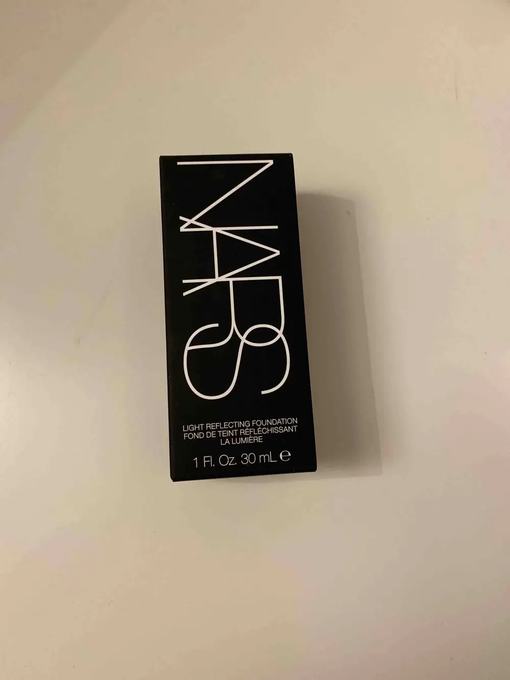 NARS - Fond de teint réfléchissant la lumière