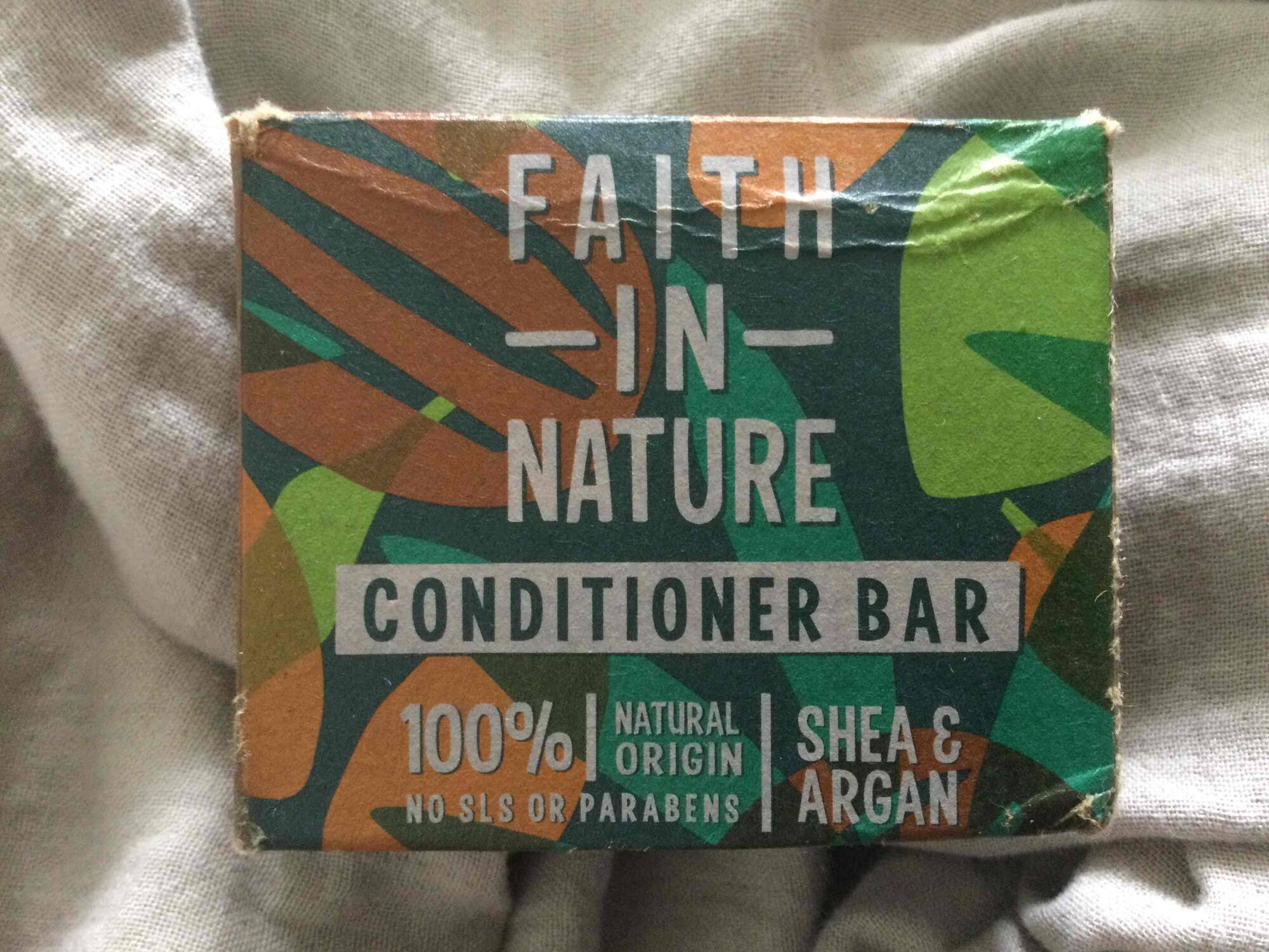 FAITH IN NATURE - Conditioner bar