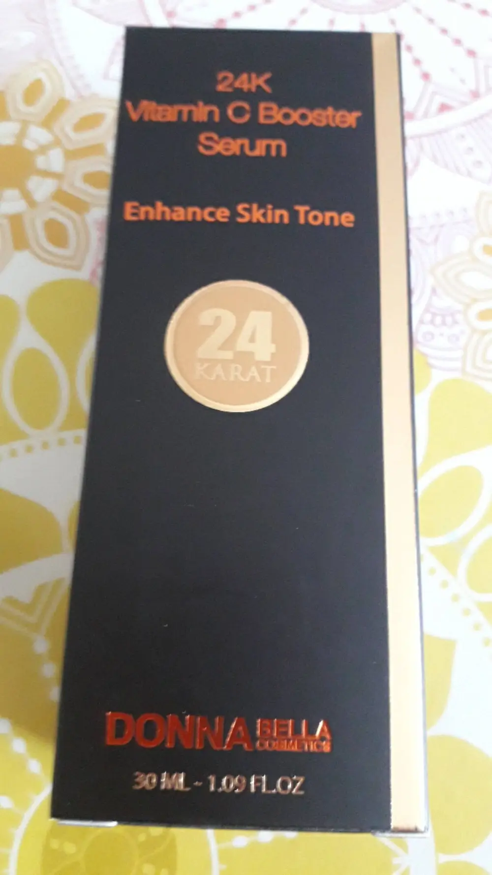 DONNA BELLA COSMETICS - 24 karat - Vitamin C booster serum