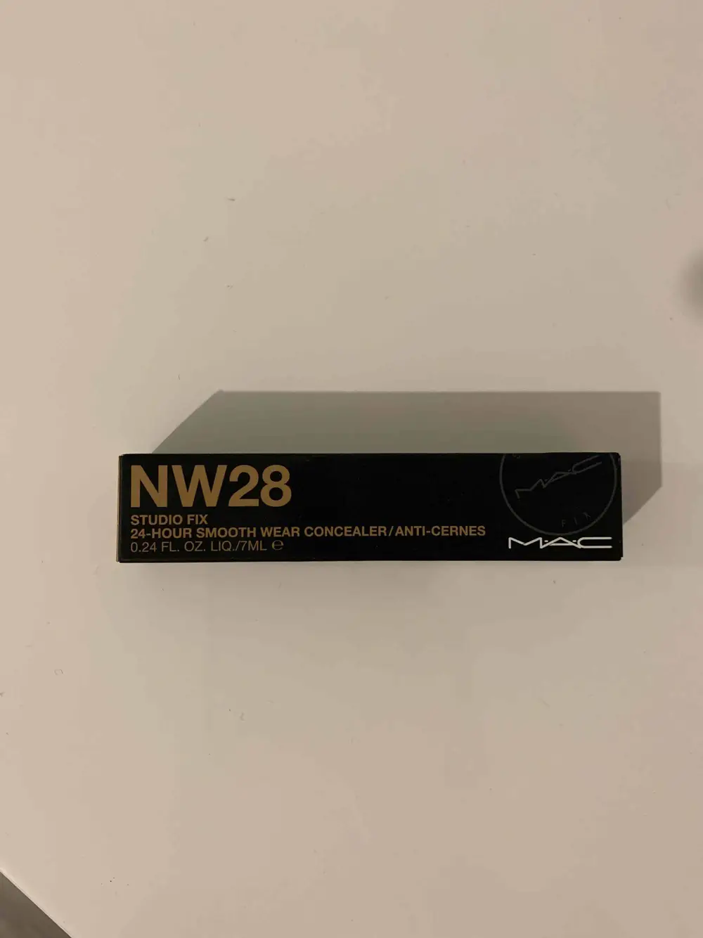 MAC - Studio fix 24-hour smooth wear concealer