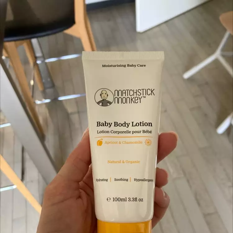 MATCHSTICK MONKEY - Apricot & chamomile - Lotion corporelle pour bébé
