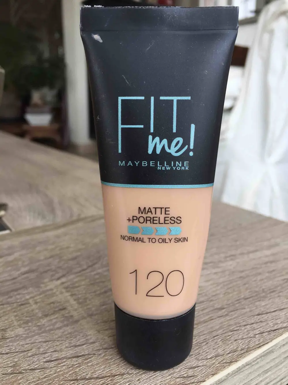 MAYBELLINE - Fit me ! matte + poreless - Fond de teint 120 beige rose