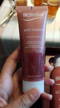 BIOTHERM -  Bath therapy relaxing blend - Gommage lissant relaxant 