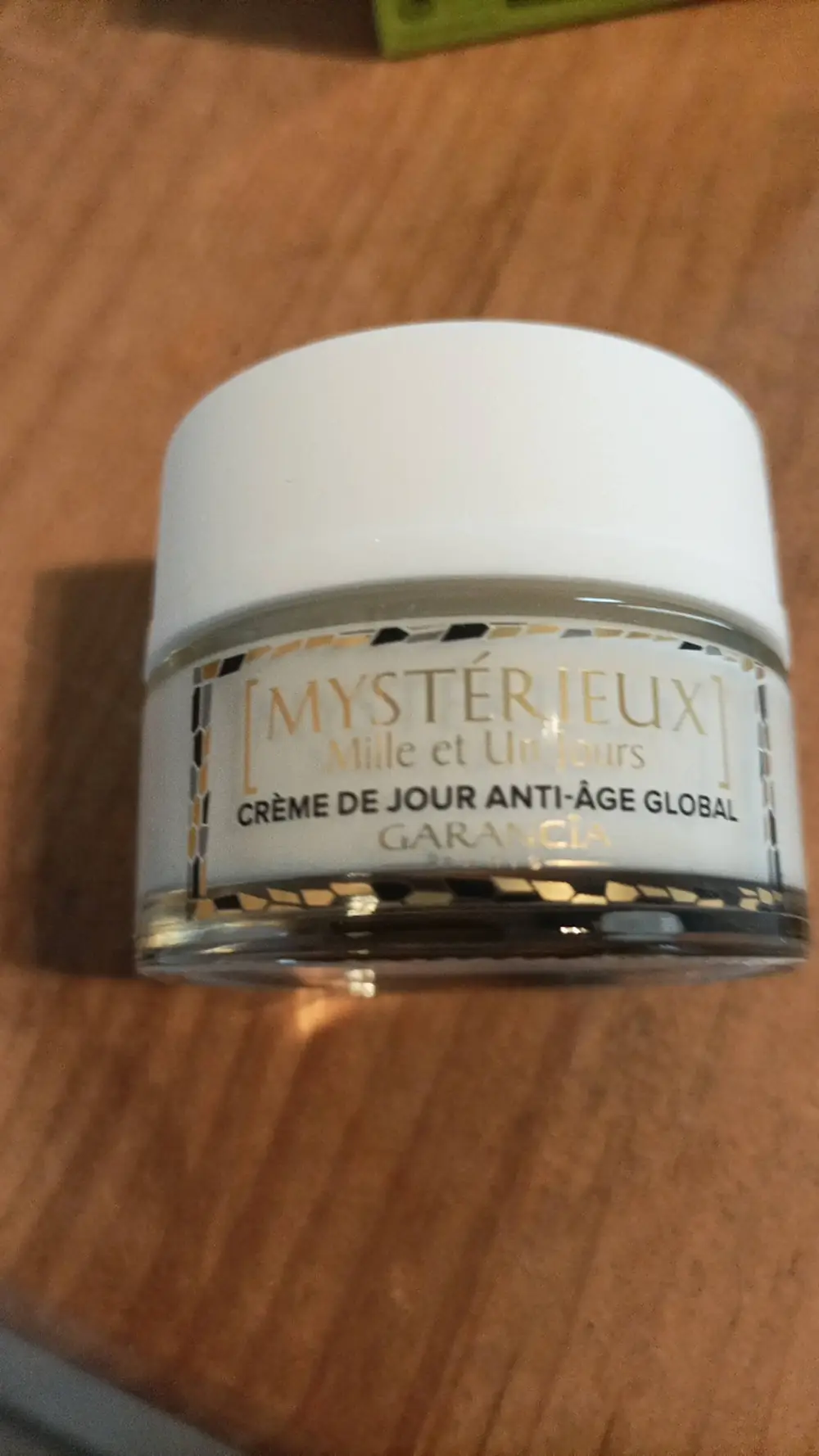 GARANCIA - Mystérieux - Crème de jour anti-âge global