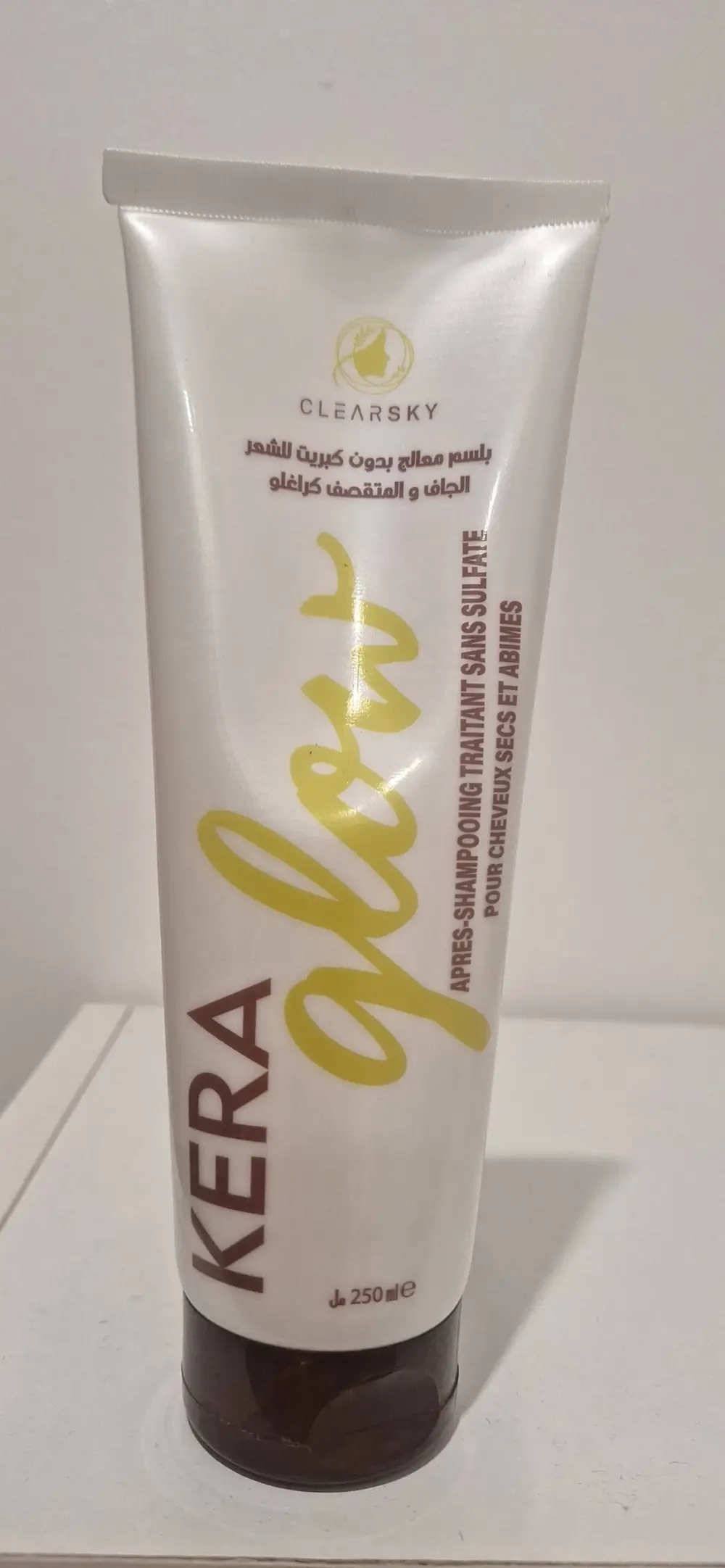 KERA GLOW - Après-shampooing traitant sans sulfate