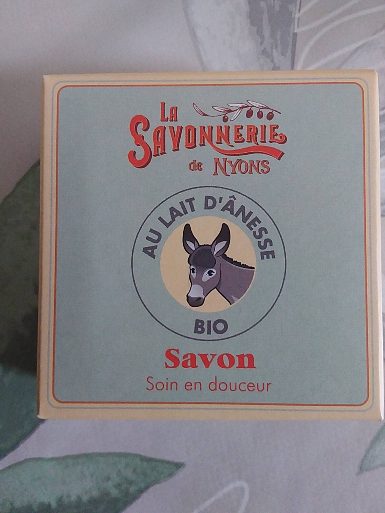 LA SAVONNERIE DE NYONS - Au lait d' ânesse bio - Savon
