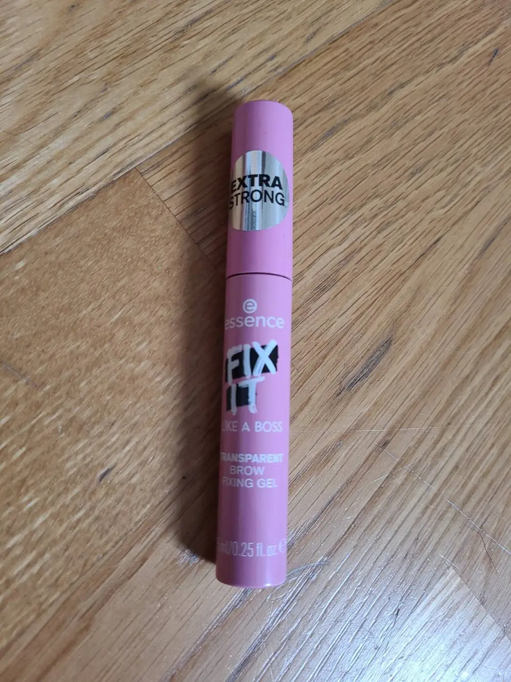 ESSENCE - Fix it - Transparent brow fixing gel