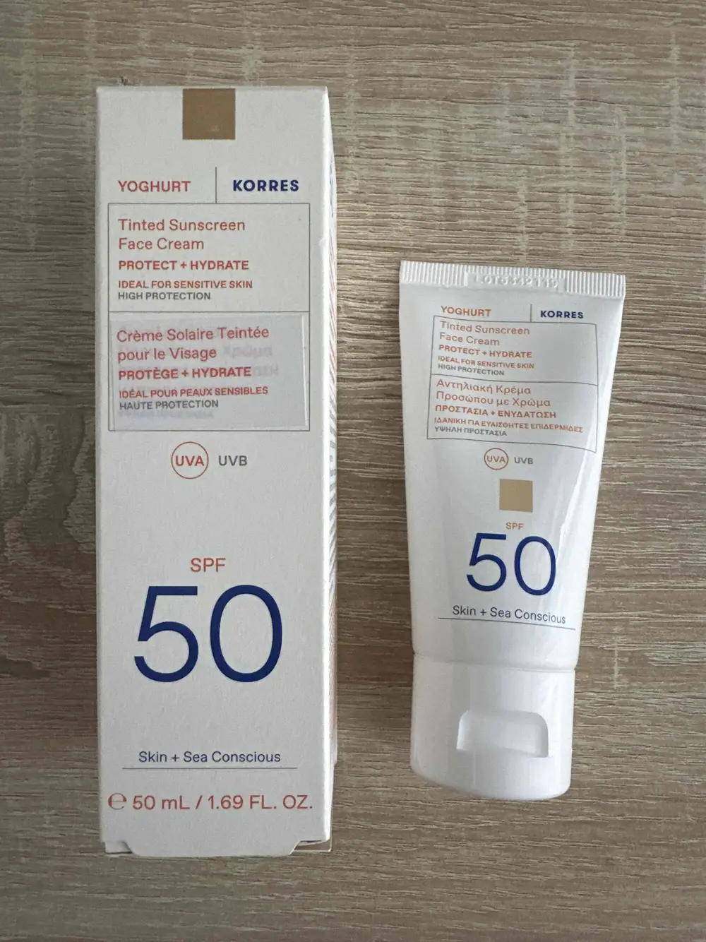 KORRES - Yoghurt - Crème solaire teintée pour le visage SPF 50